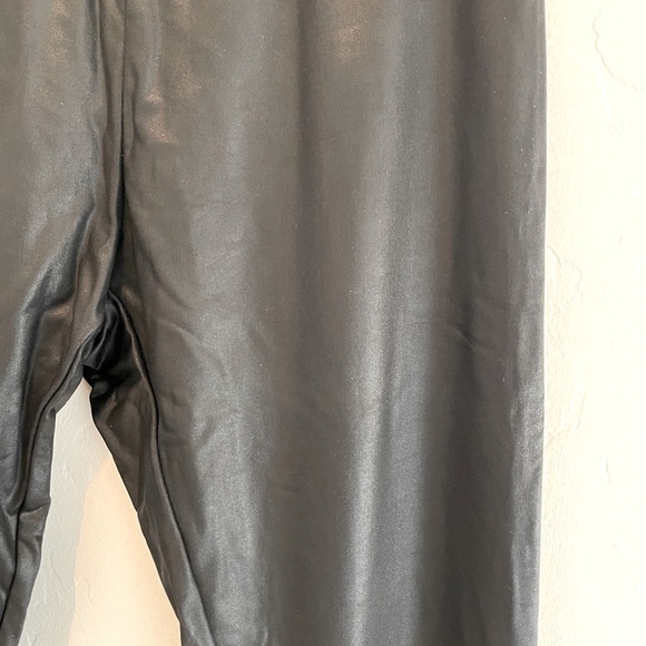 Vintage Bebe faux leather stirrup leggings small - Picture 2 of 6